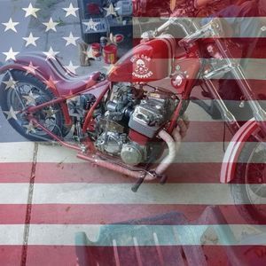 Meet your Posher, Derrick